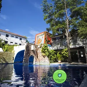 Xbalamque & Centro Hotel Cancún