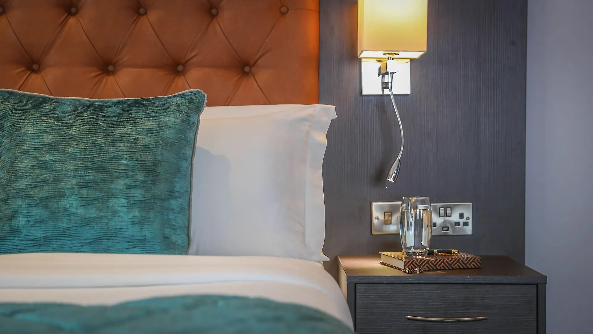 ****  Grand Canal Hotel Dublin Ireland
