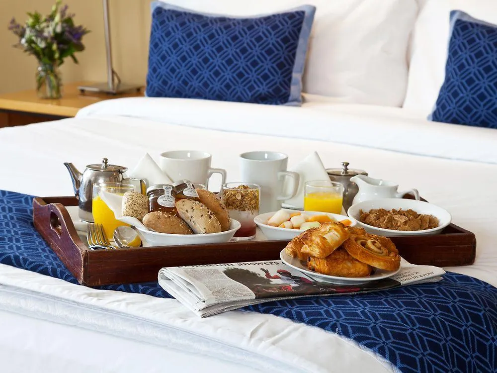 ****  דבלין Grand Canal Hotel אירלנד