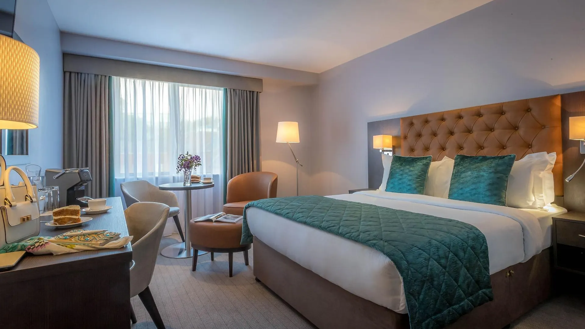 ****  דבלין Grand Canal Hotel אירלנד