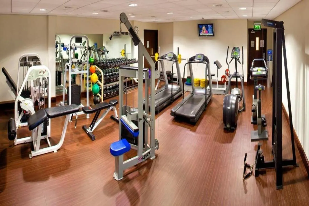 דבלין Grand Canal Hotel אירלנד